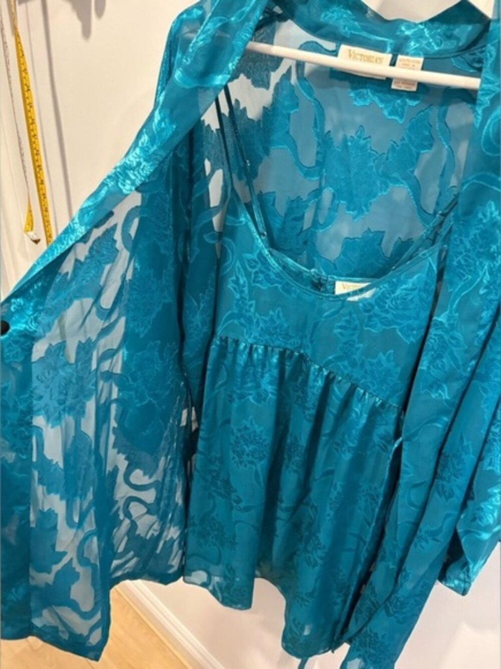 Vintage Victoria's Secret Gold Label Teal Floral Jacquard Robe & Cami Set, Small